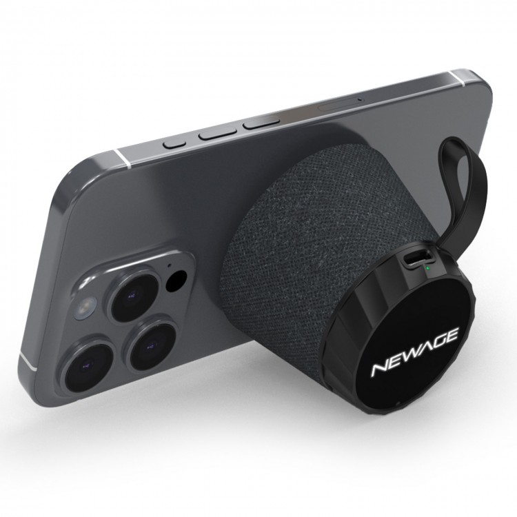 YANKI SİYAH BLUETOOTH MIKNATISLI IŞIKLI HOPARLÖR YANKI SİYAH BLUETOOTH MIKNATISLI IŞIKLI HOPARLÖR